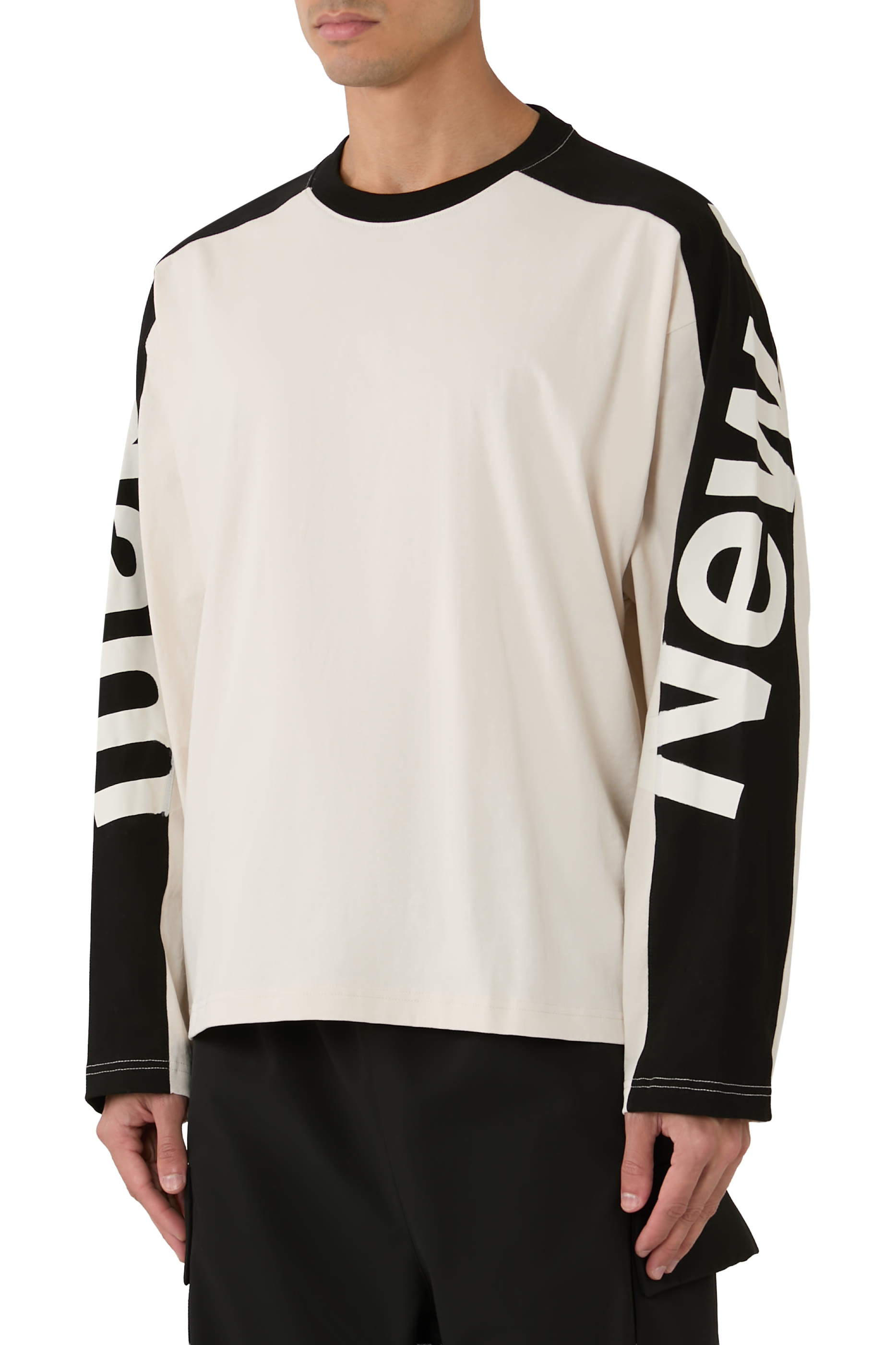 Name Longsleeve T-Shirt 