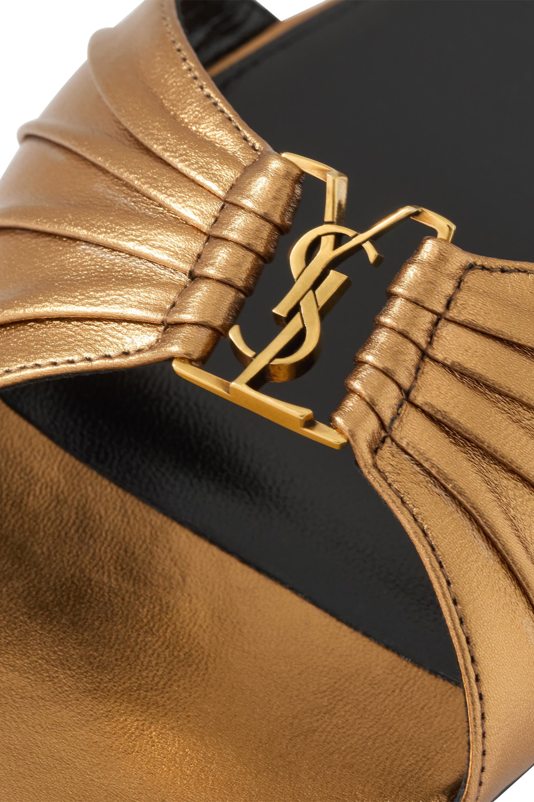 Babylone Slides in Metallic Leather